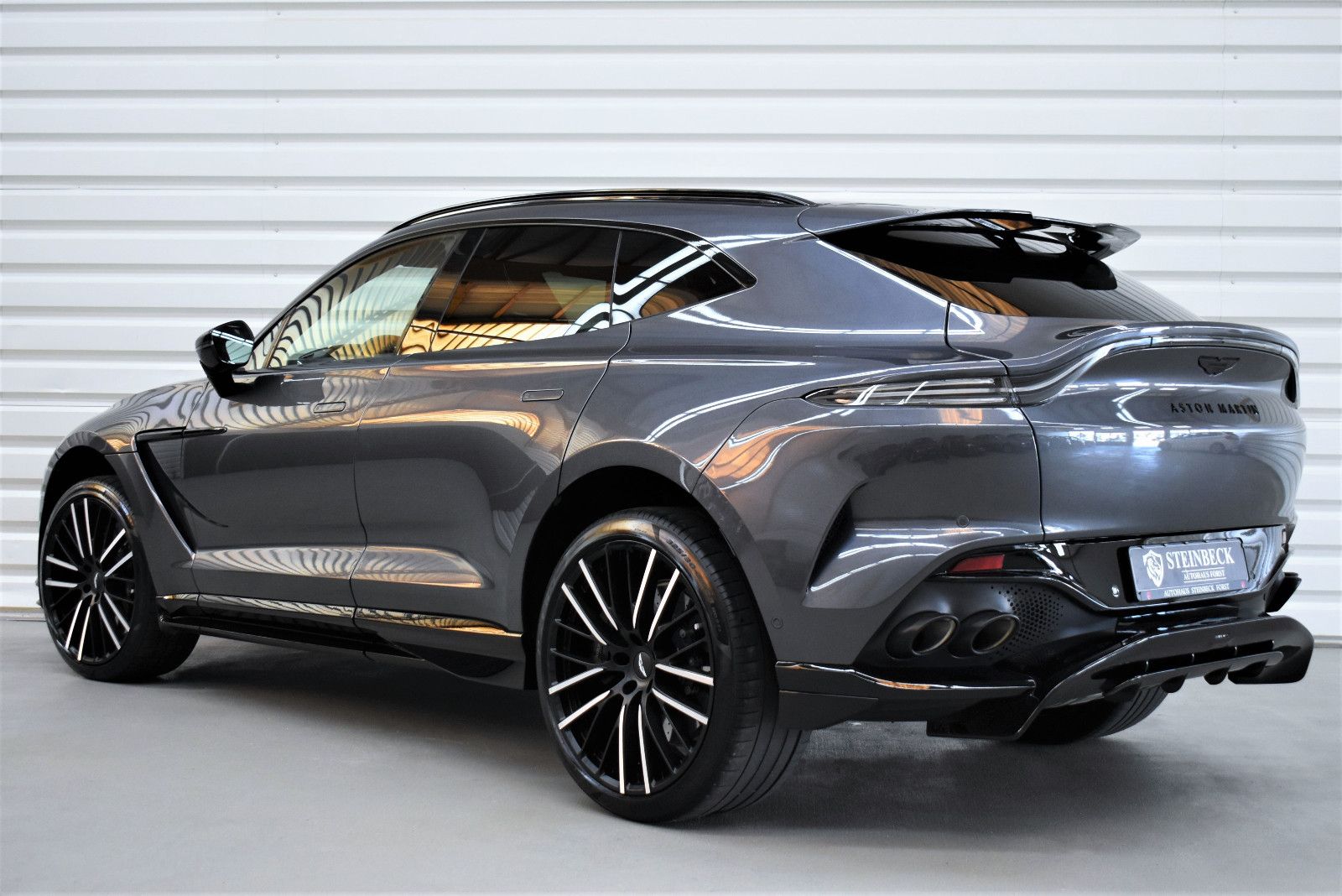 Aston Martin DBX707 4.0 V8+Totwinkel+1.Hand+360°+Nur.34.300km imagem 2