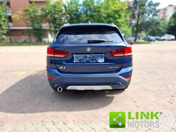 BMW X1 - 10