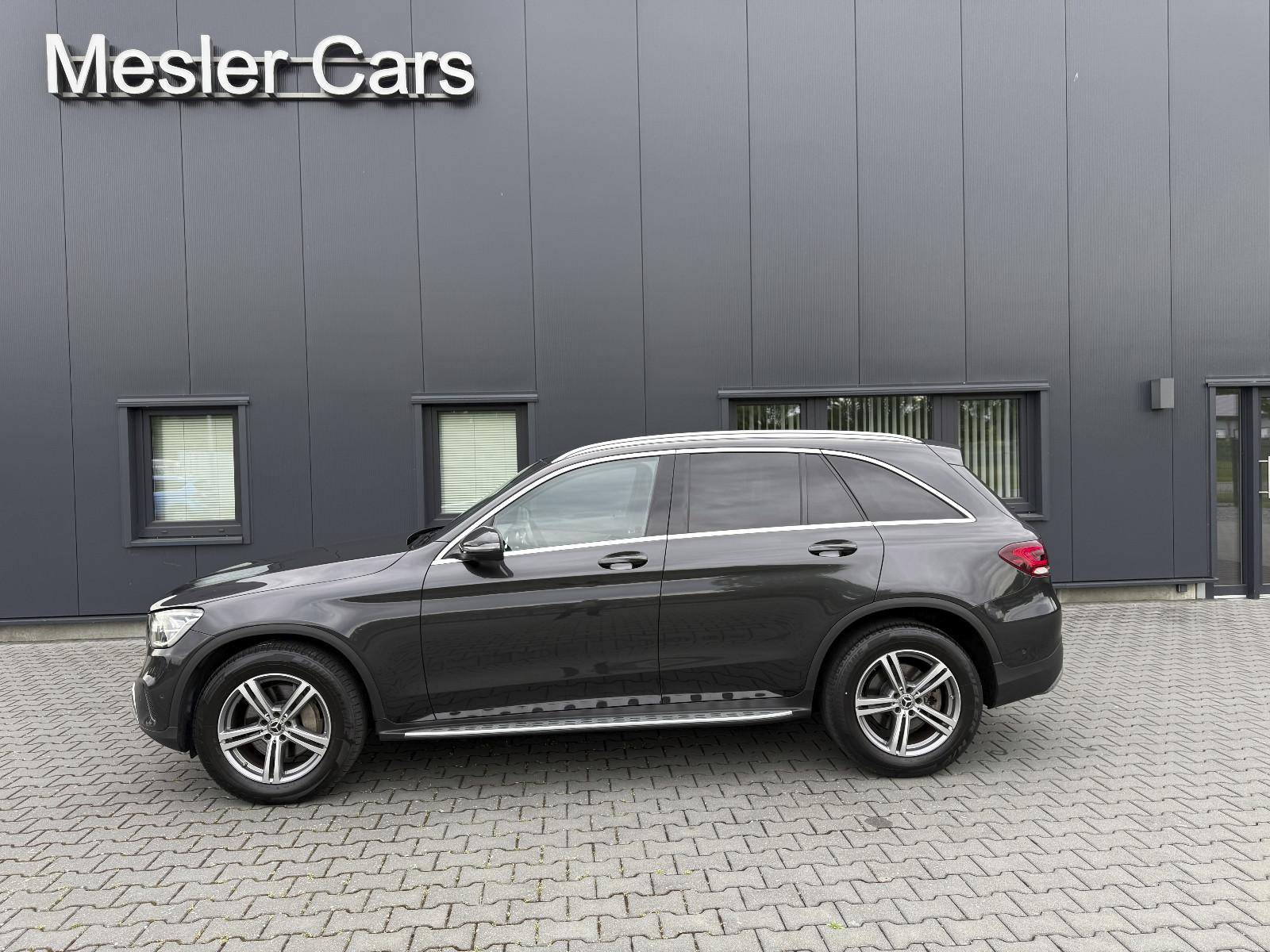 Mercedes-Benz GLC 300 d 4Matic,AMG-Sport interieur,Panor,360K