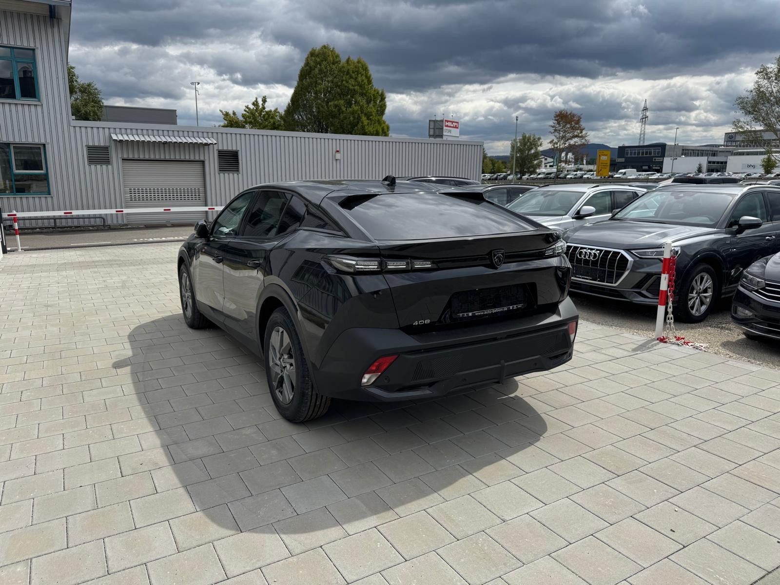 Peugeot 408 - Bild 4