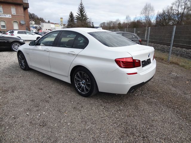 Fahrzeugabbildung BMW 535d xDrive/M-Sportpaket/HUD/GSD/Leder/Kamera/