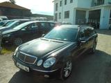 Mercedes-Benz E 320T  AVANTGARDE*Leder*Navi*SHZ*EL-SSD*Xenon** - Mercedes-Benz E 320 mit Benzin-Antrieb: Kombi