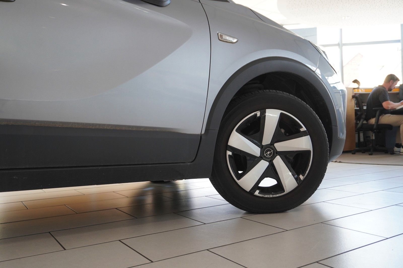 Fahrzeugabbildung Opel Crossland (X) 1.2 EDITION NAVI/LED/KAMERA/DAB+