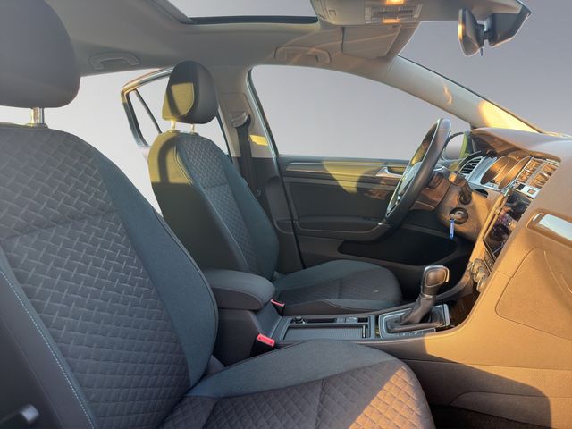 Golf VII 1.5 TSI IQ.DRIVE R-line DSG ACC PANO