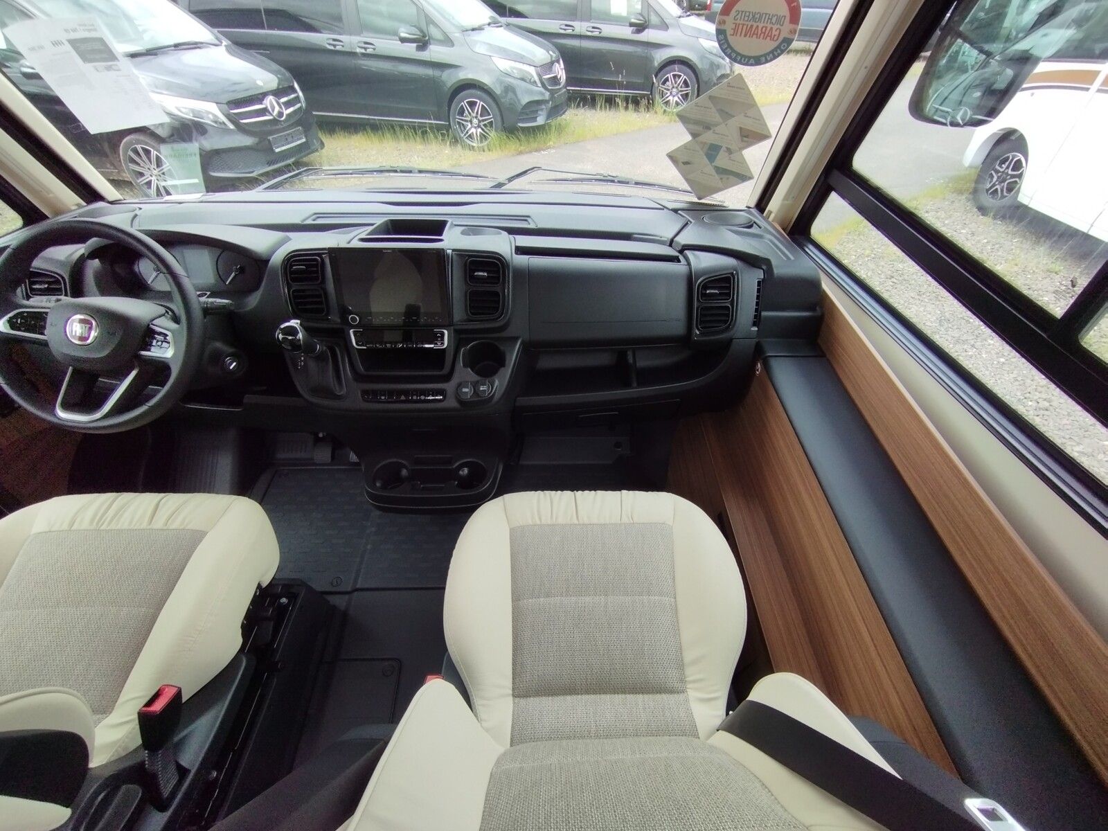 Fahrzeugabbildung Eura Mobil Integra I 760 QF SAT,Solar,Klimaanlage,TV,RK