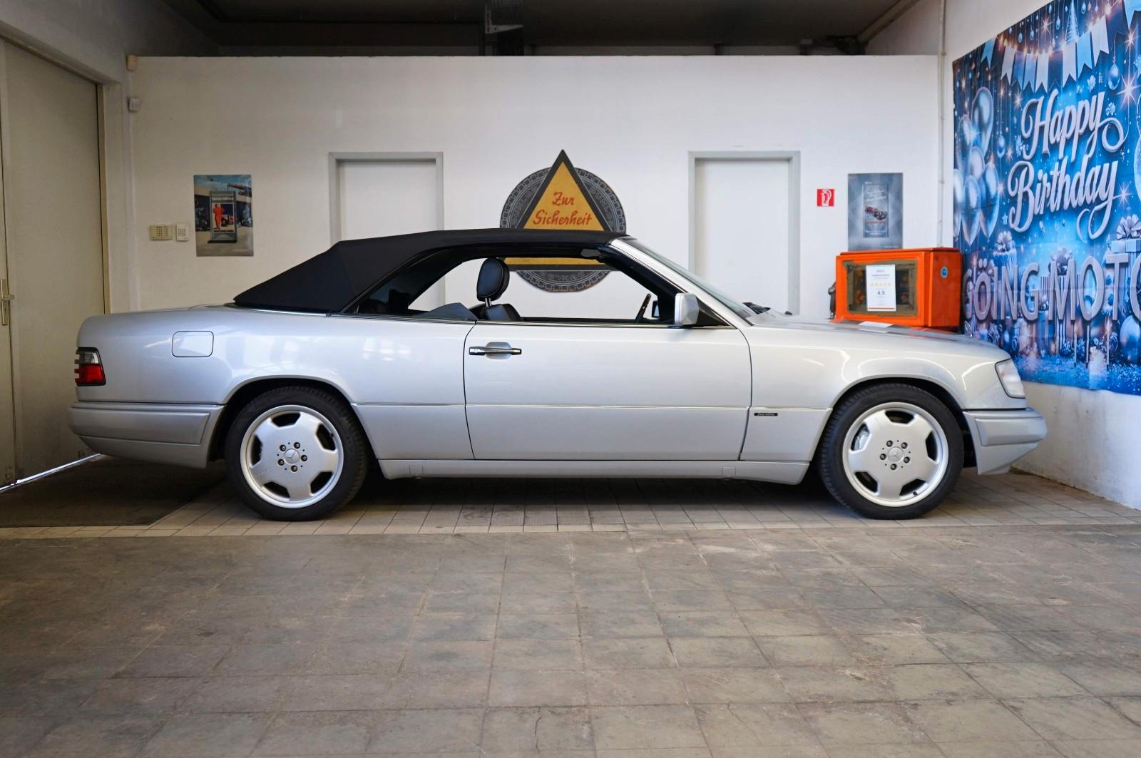 Mercedes-Benz A124 E50 M113 FINAL EDITION AMG Cabriolet