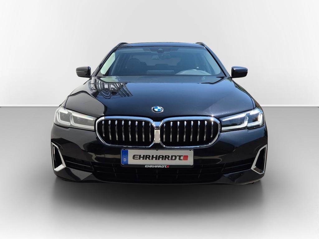 BMW 530d xDrive Touring Steptronic Luxury Line AHK*P