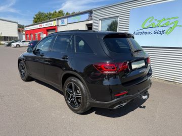Mercedes-Benz GLC 300 4Matic AMG+AHK+LED+Navi+MBUX