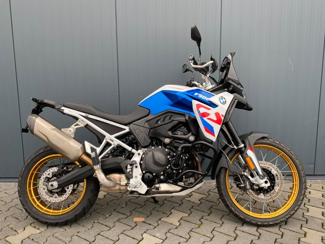 BMW F900 GS