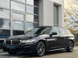 BMW 520dA xD*ACC*M SPORT*PANO*LASER*KAM*HEAD UP*KEY* - BMW 520 Gebrauchtwagen