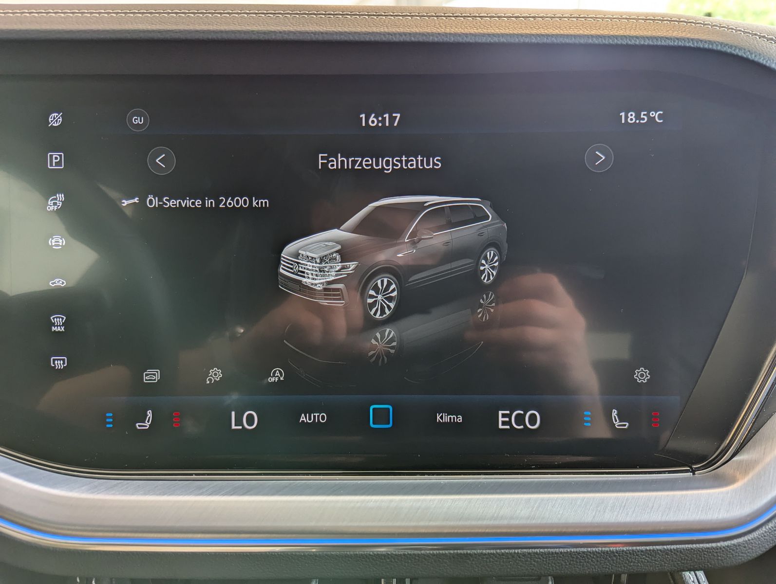 VW Touareg 3.0 TDI 4M R-Line Komfort-Paket UPE 111T - Image 34