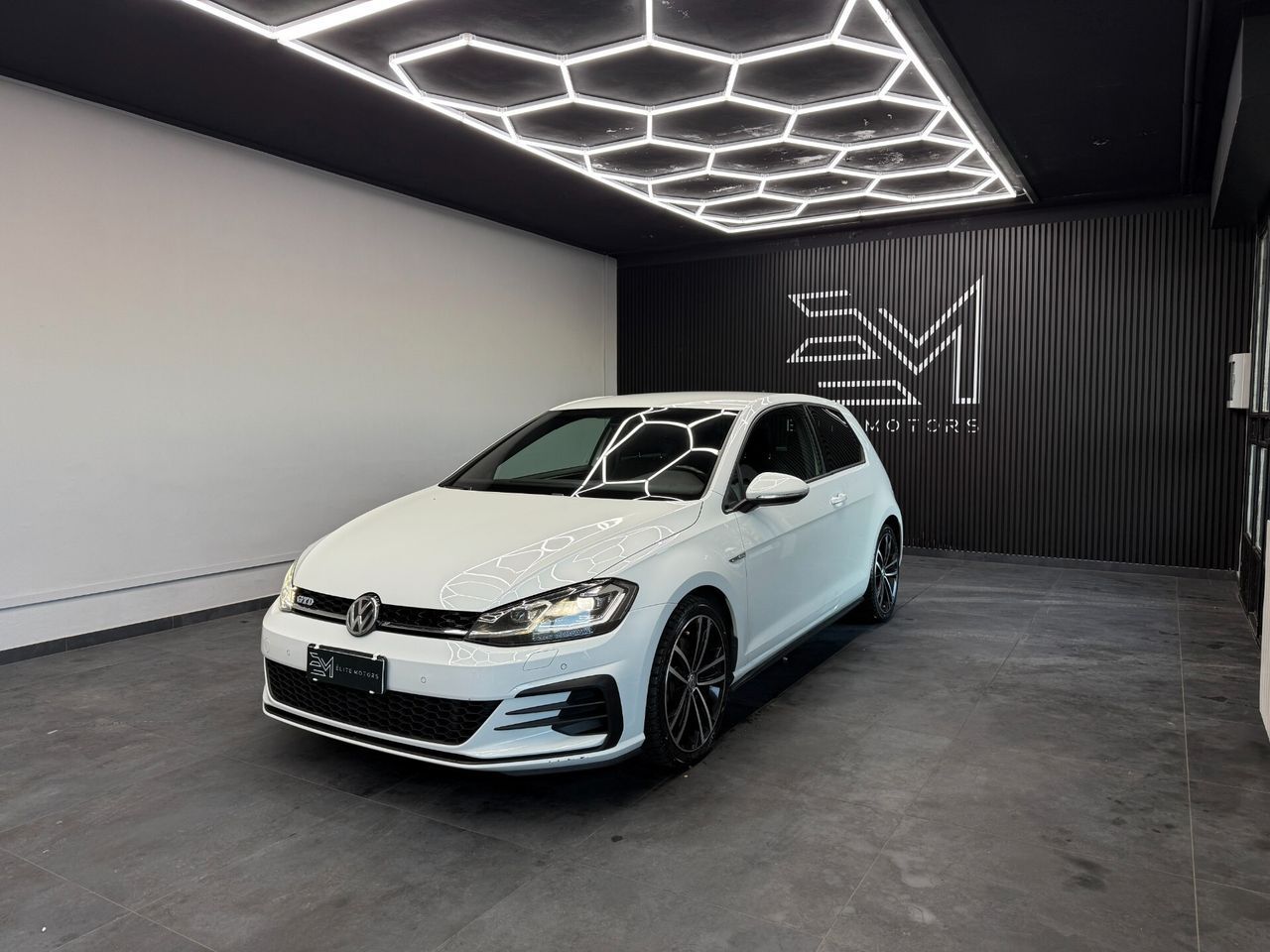 Volkswagen Golf GTD 2.0 TDI DSG 3p.