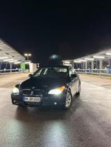 BMW 520I E60 - BMW 520: E60