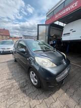 Peugeot 107 - gebrauchte Peugeot 107 aus dem Jahr 2009