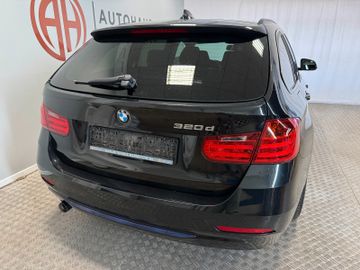 BMW 320 Touring AT Modern Line*Leder*AHK*Pano*