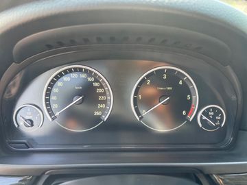 BMW 530 - 12