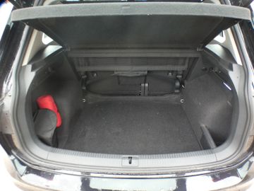 Volkswagen Tiguan - 11