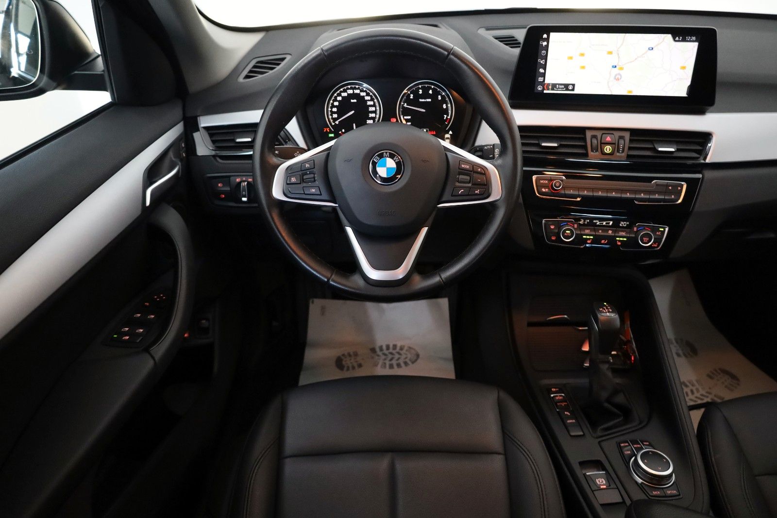 Fahrzeugabbildung BMW X1 xDrive 25e Advantage Leder,Navi,LED,Kamera,SH