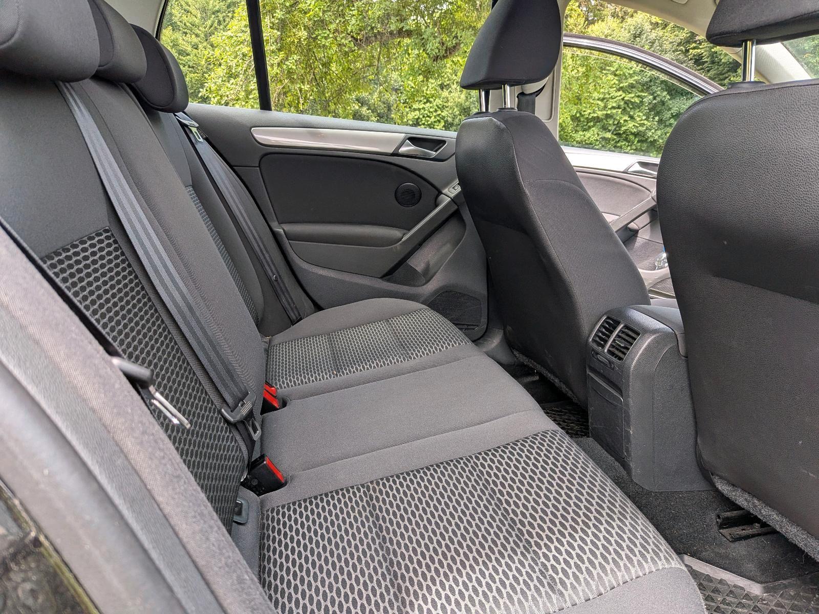 Volkswagen Golf 2011 — photo 8