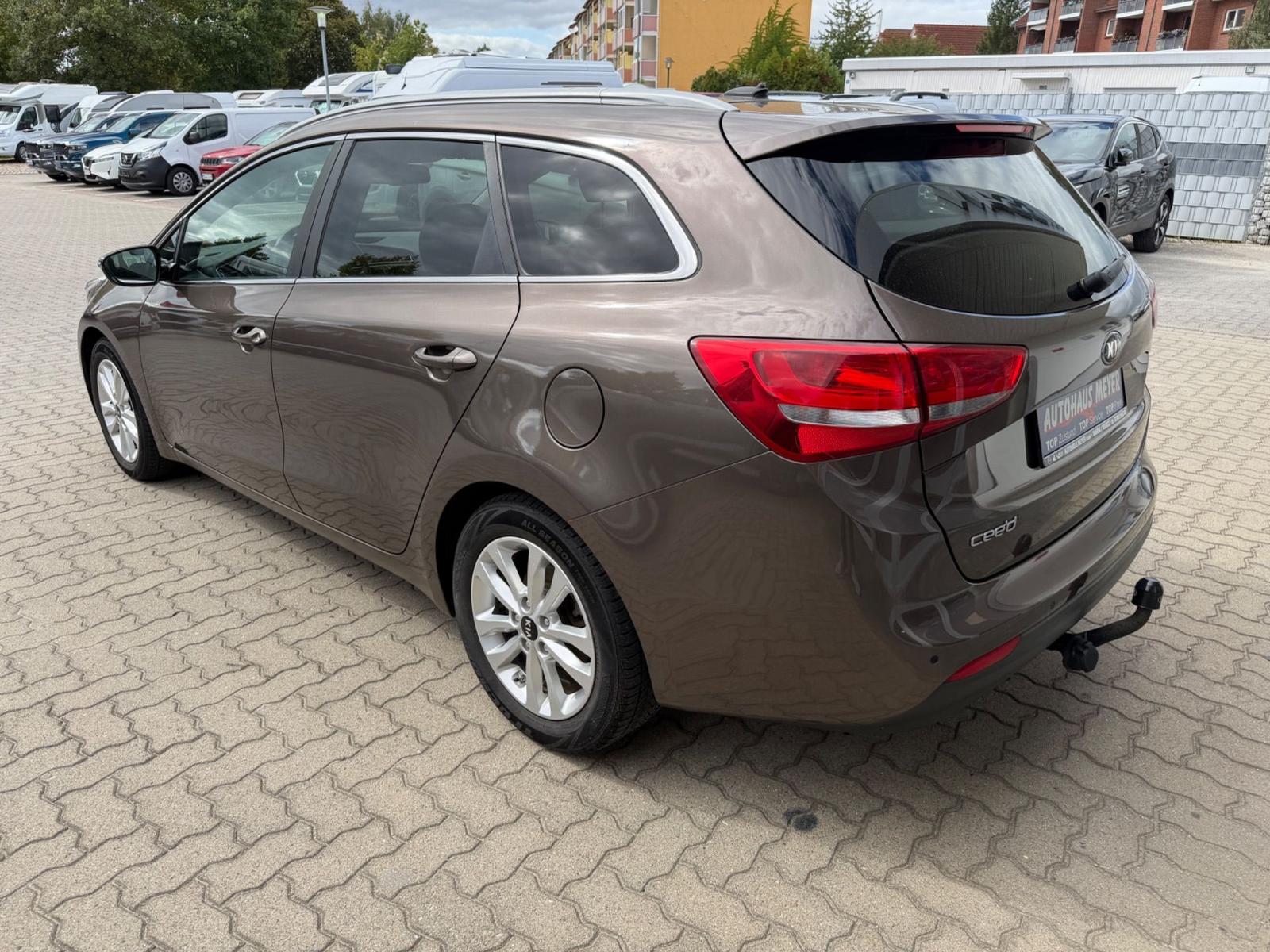 Kia cee'd Sportswagon Cee'd 1.6 Automatik AHK Kamera