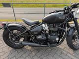 Triumph Bonneville Bobber Black | Jekyll & Hyde | uvm - TRIUMPH BONNEVILLE BLACK