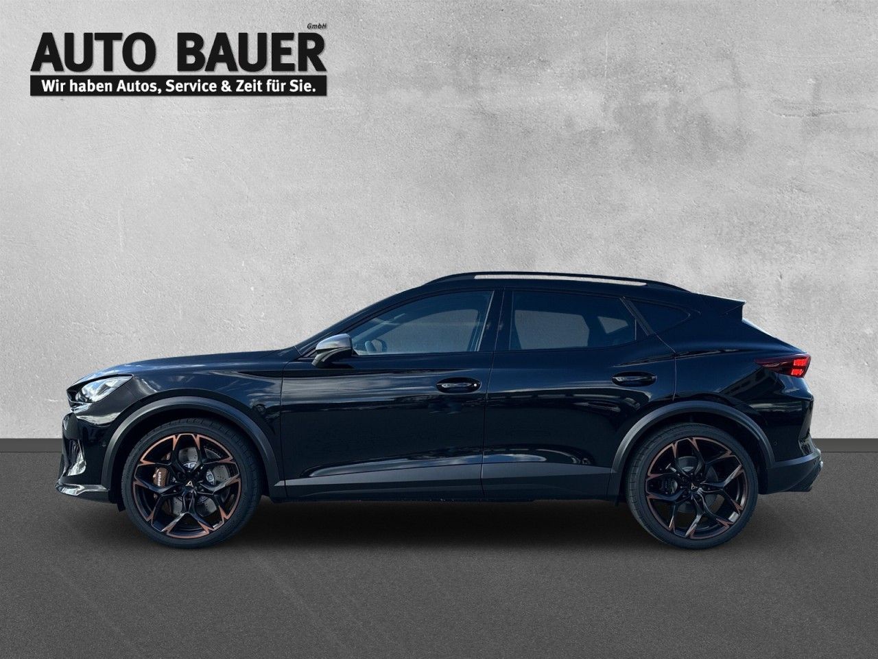 Fahrzeugabbildung CUPRA Formentor 2.5 TSI 287 kW 4Drive VZ5 - mit KI generiert/bearbeitet