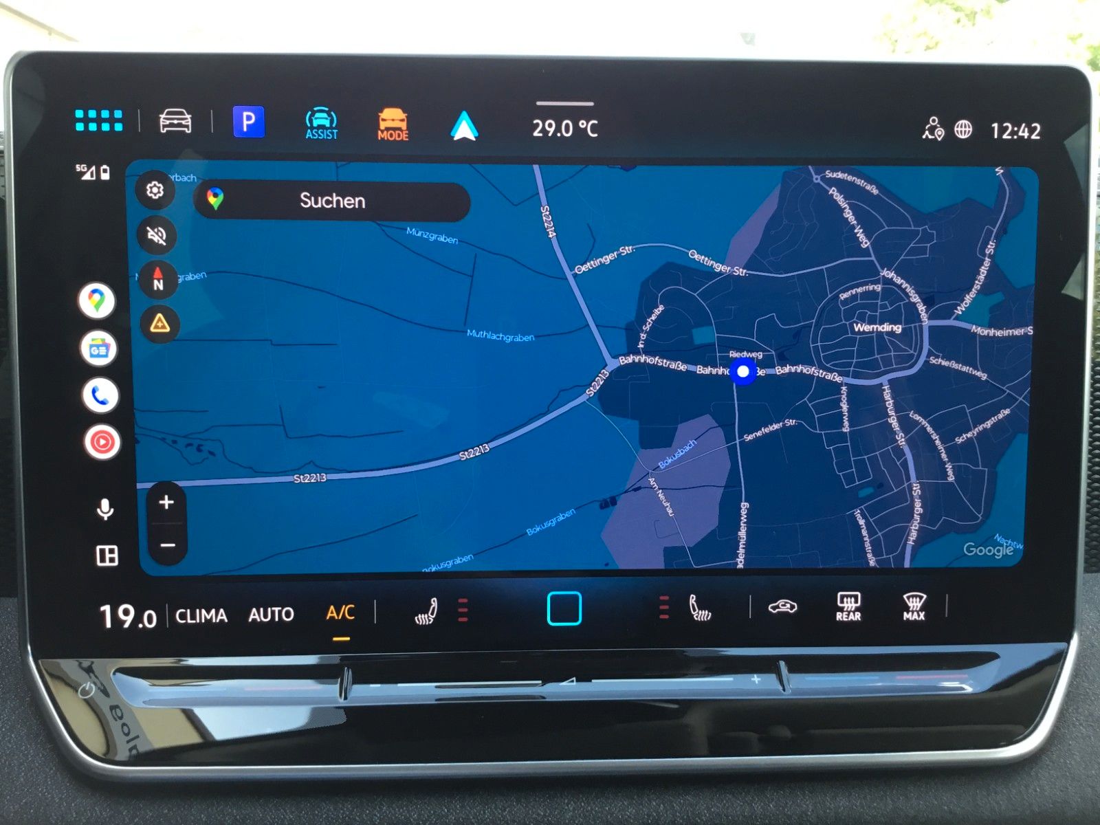 Fahrzeugabbildung Volkswagen Tiguan 1.5 eTSI DSG+AHK+LED+Kamera+Sitzheizung