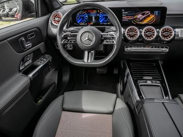 2025 Mercedes-BENZ EQB — фото 4