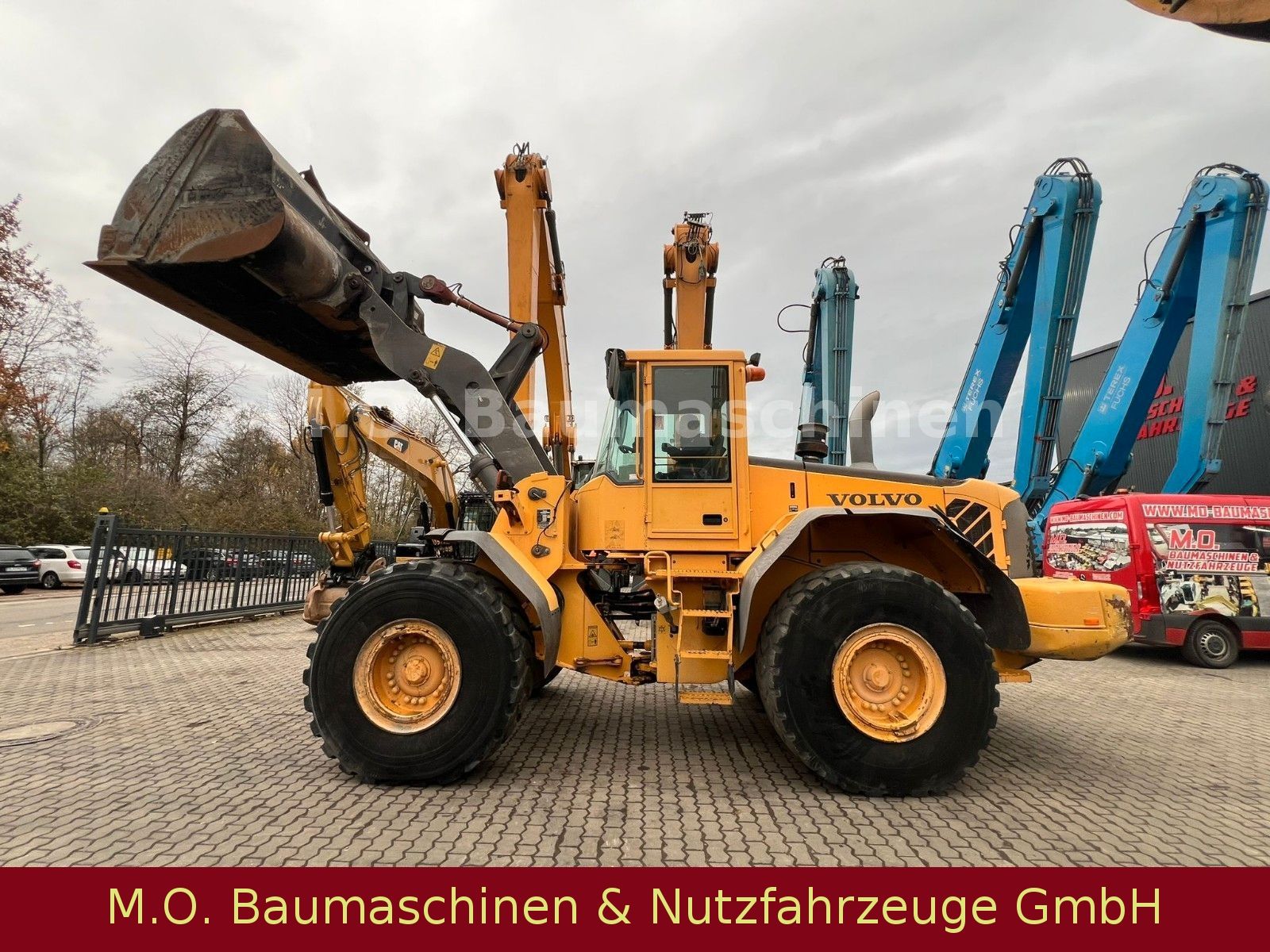 Fahrzeugabbildung Volvo L 120 E /BSS/Waage /AC / ZSA/