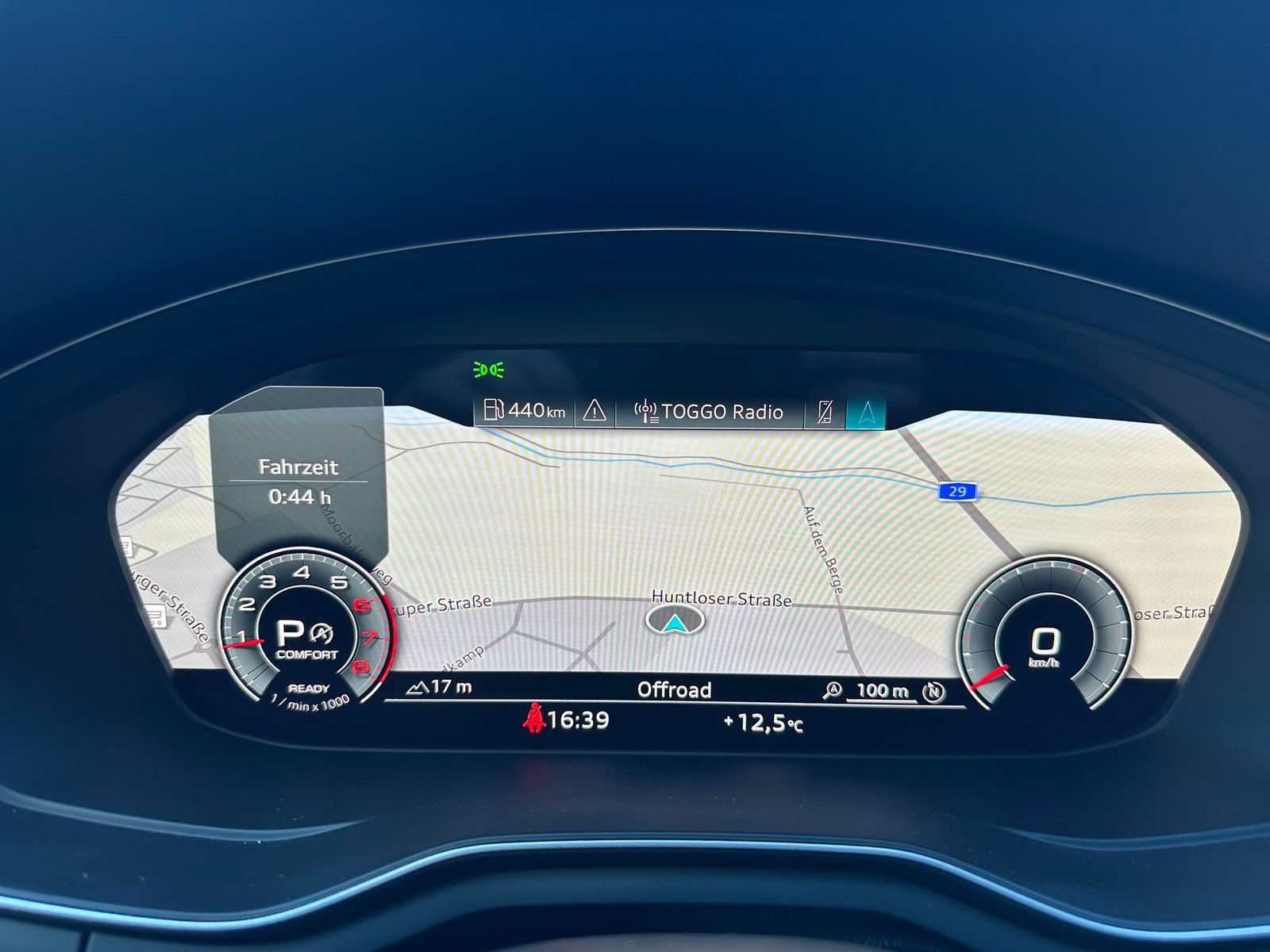 Fahrzeugabbildung Audi A5 SpB 40 TFSI S-Line Black NAV+MATRIX+VCOCK+KAM