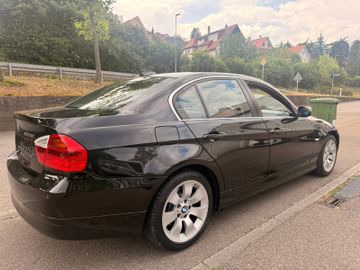 BMW 325 - 4