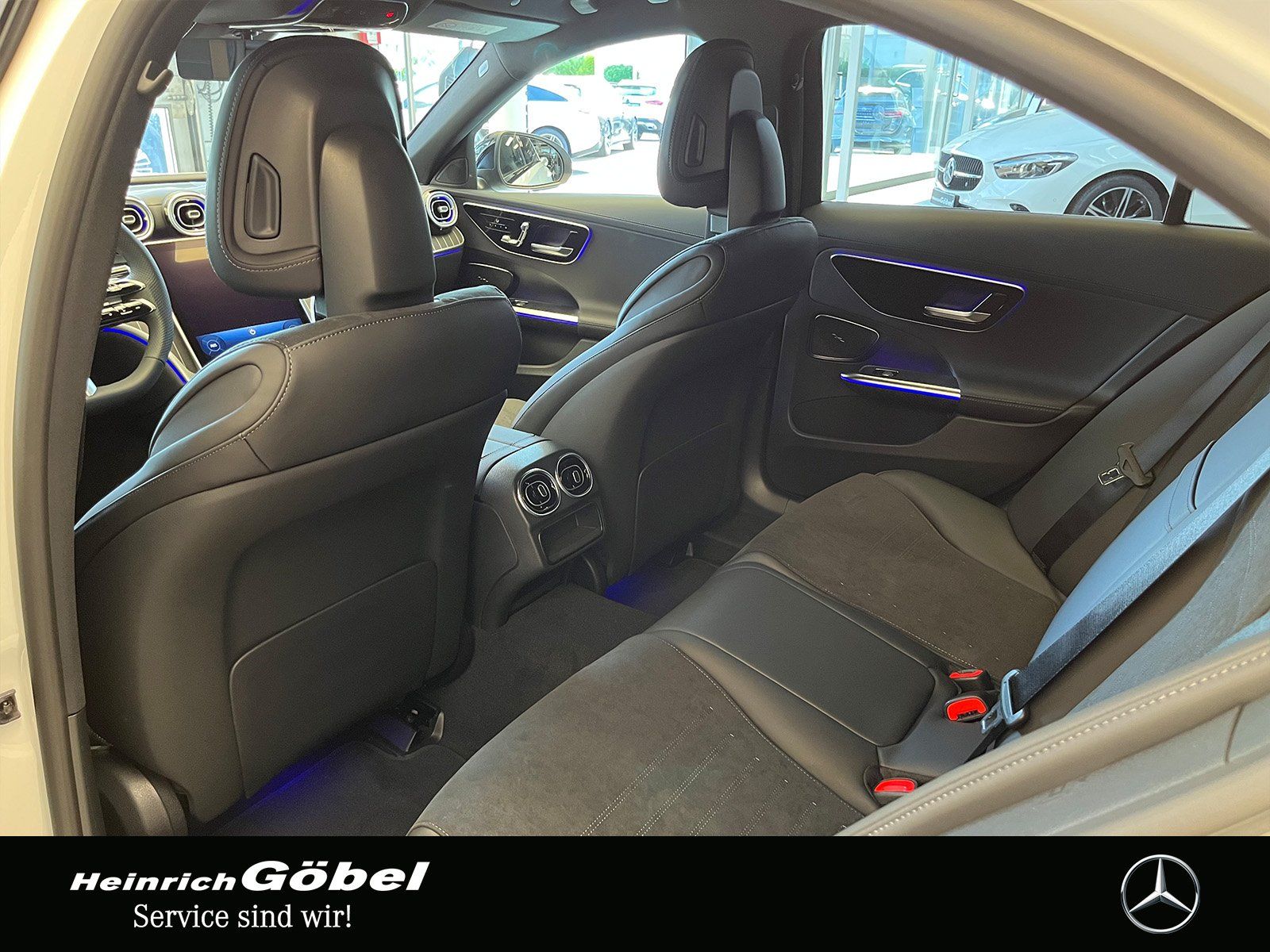 Fahrzeugabbildung Mercedes-Benz C 200 EDITION-AMG+DIGITAL.L+360°+NIGHT+MEMORY