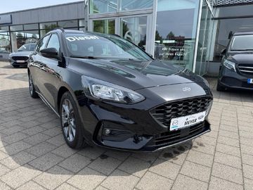 Ford Focus Turnier 1.5 ST-Line PanoKamera