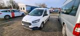 Ford Transit Courier - Ford Transit Courier mit Anhängerkupplung