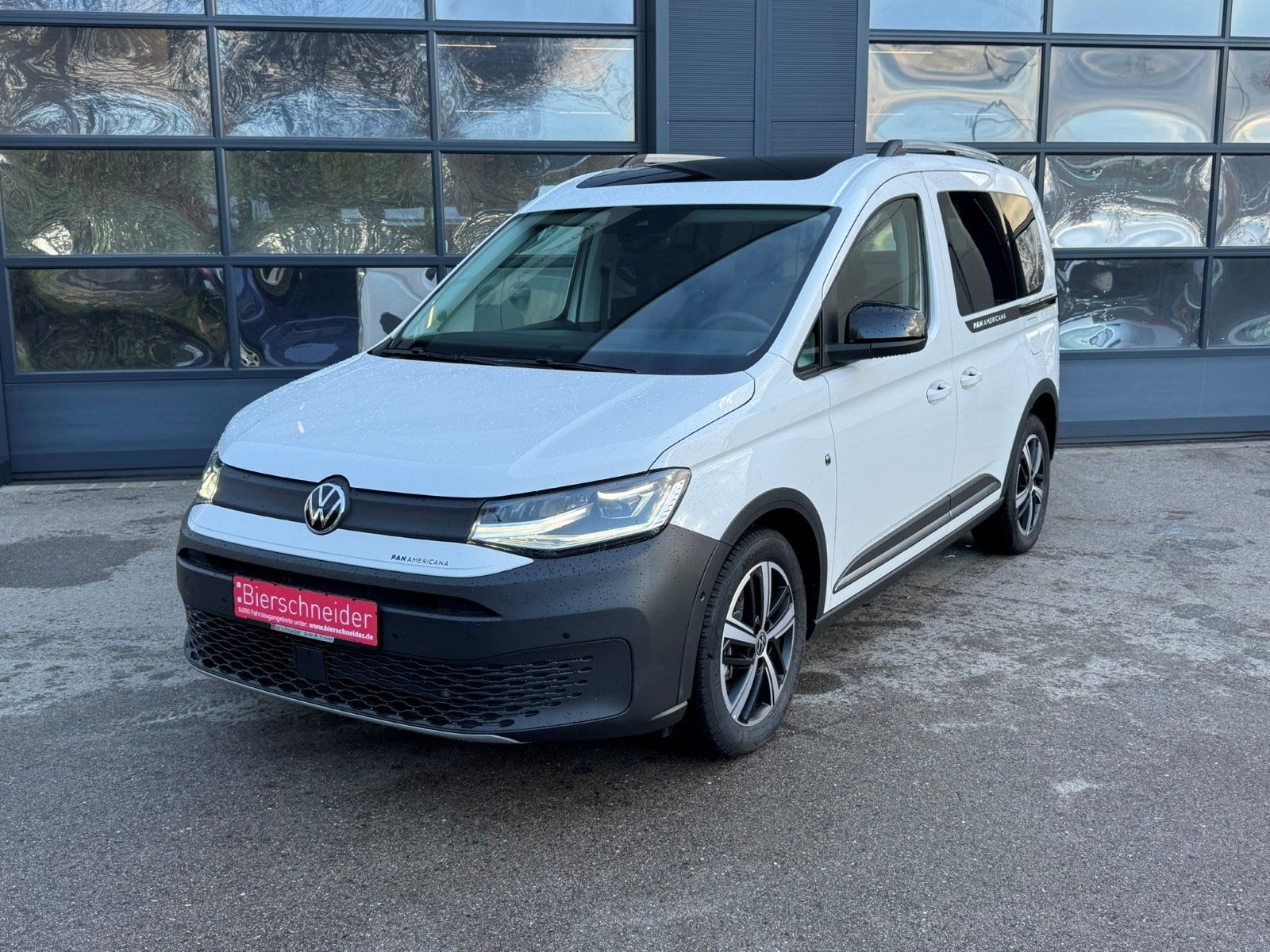Volkswagen Caddy 2.0 TDI DSG PanAmericana LED NAVI PANORAMA imagem 2