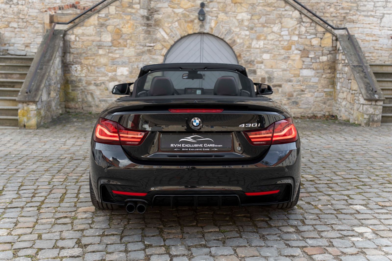 Fahrzeugabbildung BMW 430I Kabrio M-Performance H&K LED HUD CARBON KAM