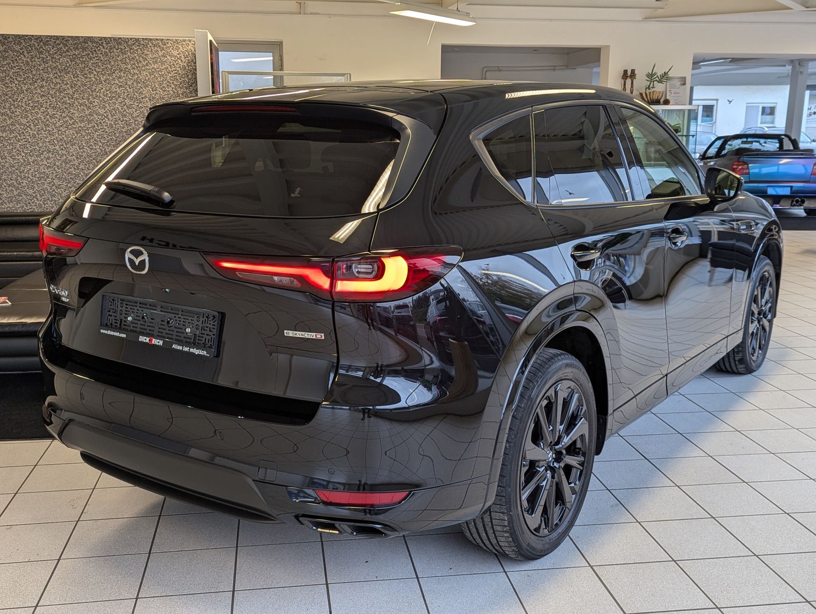 MAZDA CX-60  e-SKYACTIV-D 254 HOMURA AWD Pano HUD Bose - Image 7