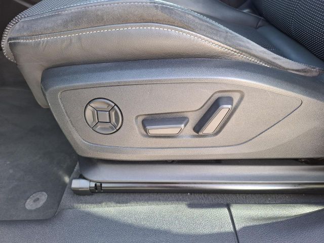 Q3 40 TDI QUATTRO S-TRONIC S-LINE AZV+CAM+MEMORY