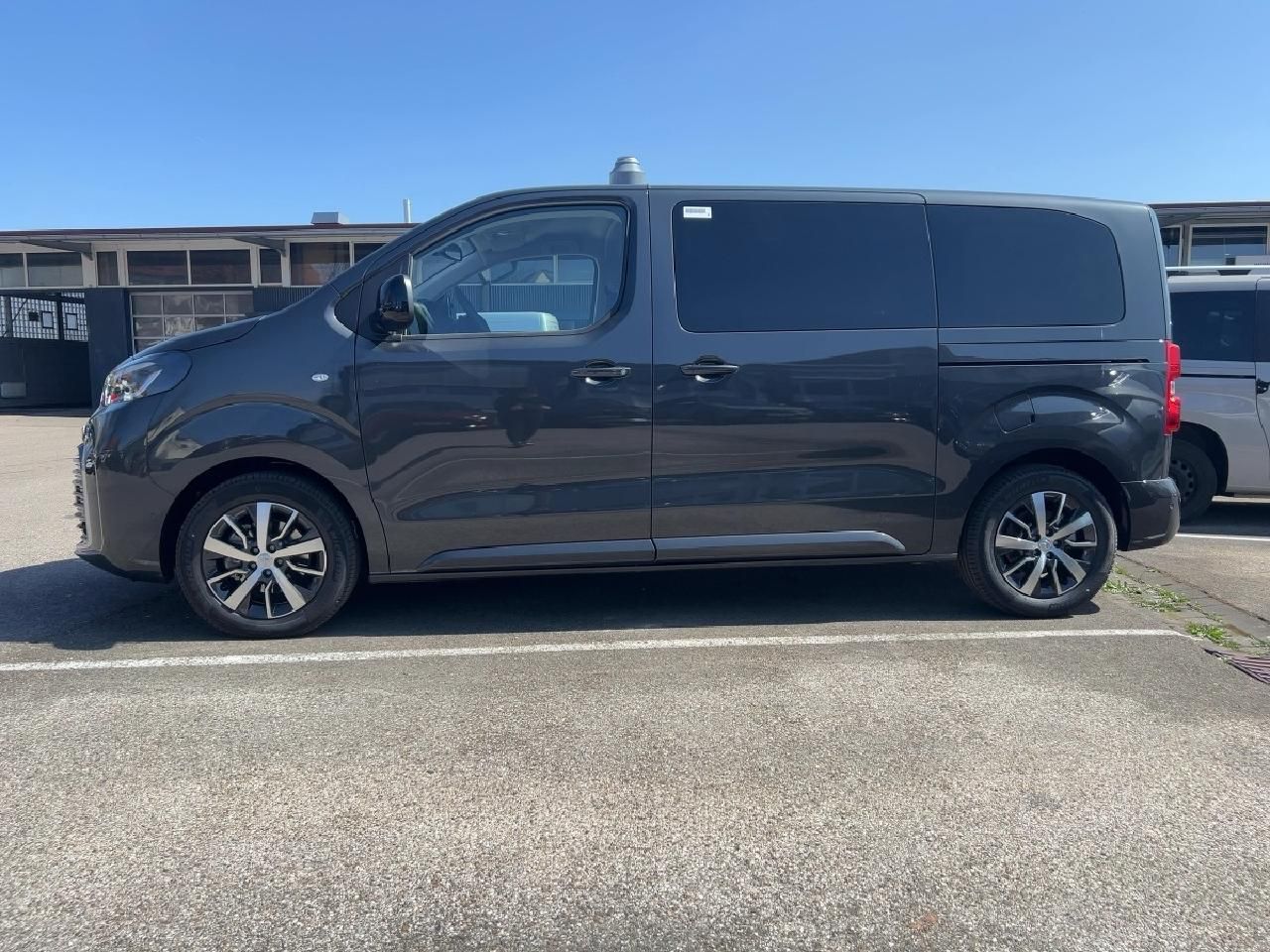 Fahrzeugabbildung Toyota Proace Verso L1 Teamplayer 2,0 177 PS