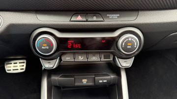 Kia Stonic 1.0T 120 GT Line DCT7 GD Sitzheizung Nav