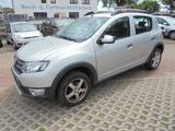 Dacia Sandero II Stepway Prestige - silberne Dacia Sandero