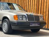 Mercedes-Benz 250D W124 Automatik, 1a Zustand, nur 137 Tkm - Mercedes-Benz 250: D