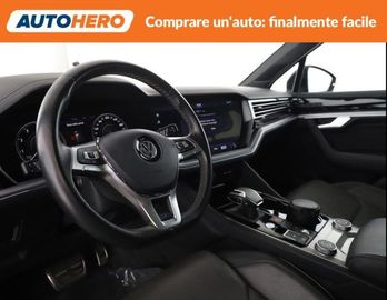 Volkswagen Touareg - 7