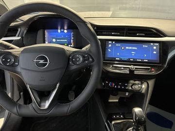 Fotografie 15 des Opel Corsa 1.2 Direct Injection Turbo GS