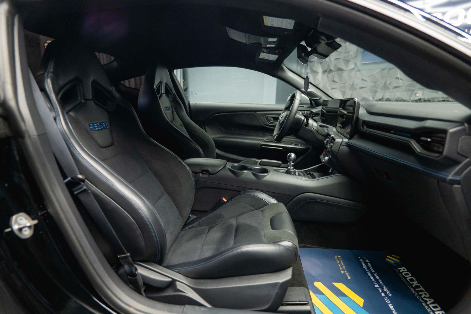 Fahrzeugabbildung Ford Mustang 5.0 Ti-VCT V8 Dark Horse TREMEC 6-Gang
