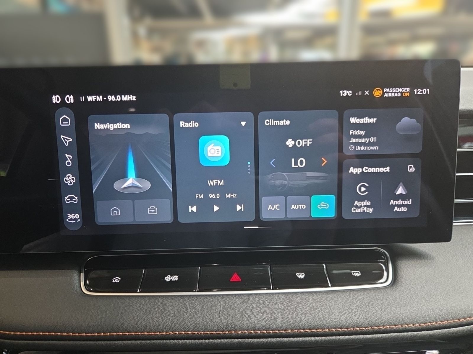 Fahrzeugabbildung MG HS 1.5 Hybrid+ 165 kW Luxury *NAVI*KAMERA*SITZHZ
