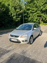 Ford Focus 1,6 Sport Sport - Ford Focus aus 2009: 1.6