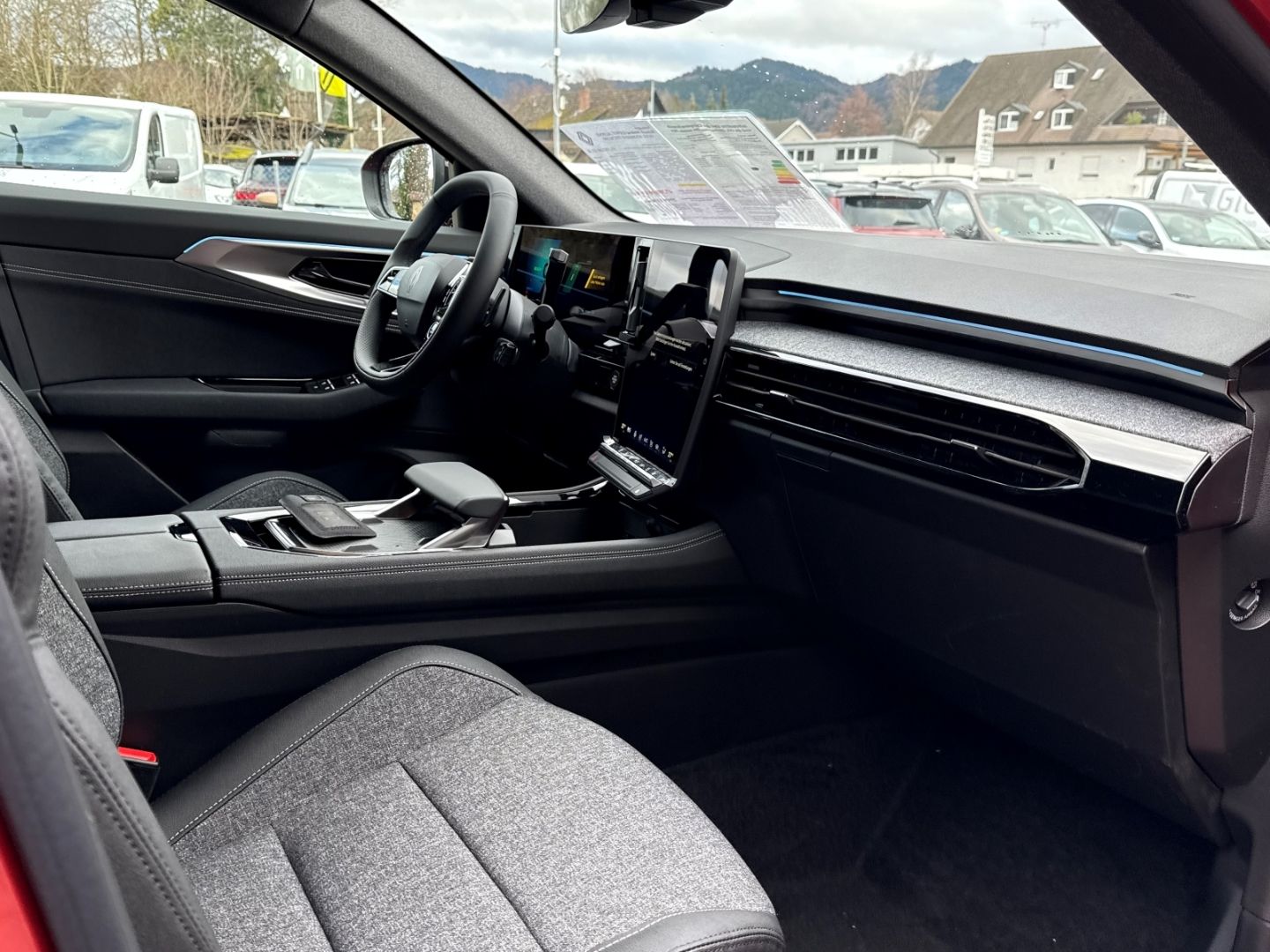 Fahrzeugabbildung Renault Austral Techno Navi Digitales Cockpit Soundsyste