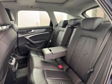Audi A6 - 11