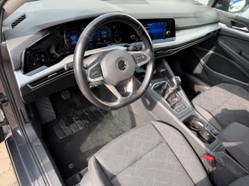 Volkswagen Golf - 11